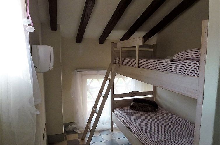 Vakantiehuis Rustico in schöner,ruhiger Lage mit Privatpool