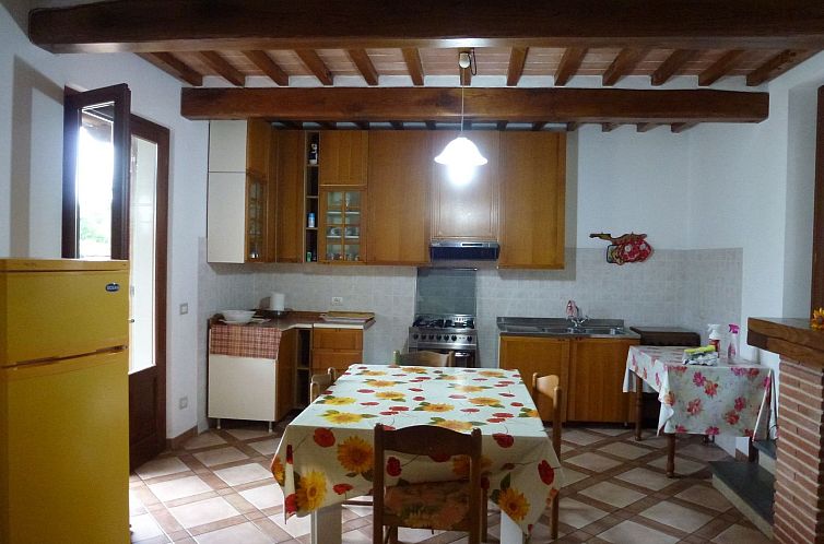 Vakantiehuis Rustico mit schönem Garten.