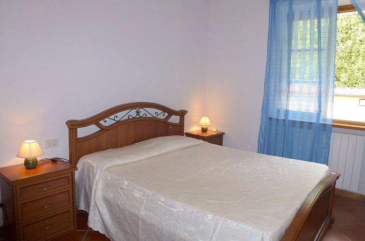 Vakantiehuis Tolles Ferienhaus in Camaiore mit Privatem Pool