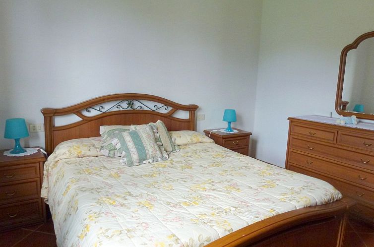 Vakantiehuis Tolles Ferienhaus in Camaiore mit Privatem Pool