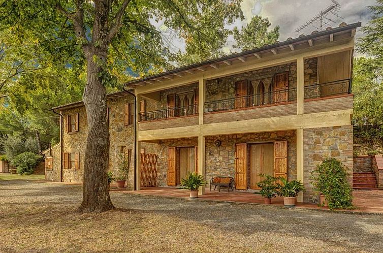 Appartement Michele Leccino' Wohnung mit Schwimmbad