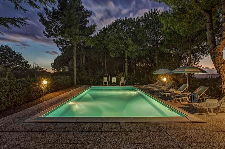 Appartement Michele Leccino' Wohnung mit Schwimmbad