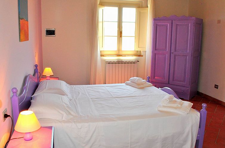 Appartement "Collelungo" mit Pool