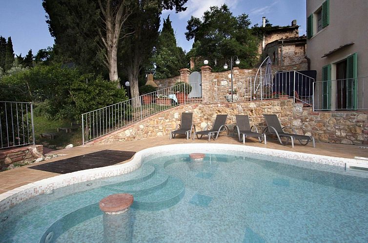Vakantiehuis Ferienvilla 'Antica Pietra' mit eigenem Pool