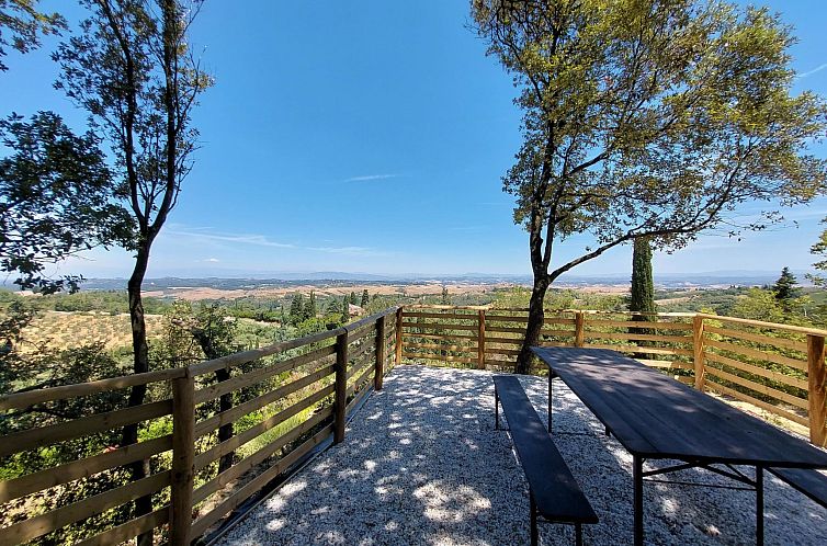 Appartement Dante Leccino' Wohnung mit Gemeinschaftspool