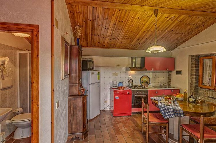 Appartement Dante Leccino' Wohnung mit Gemeinschaftspool