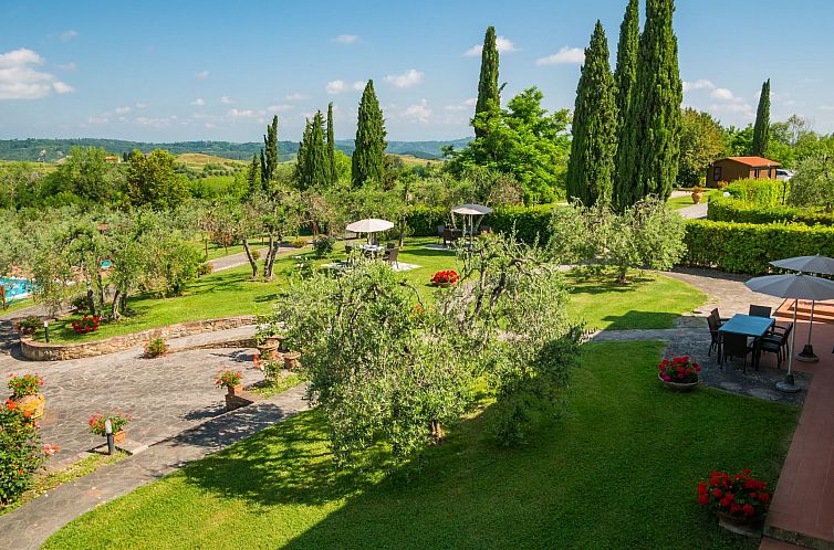 Appartement Drei-Zimmer-Wohnungen Borgo Collelungo, erster S
