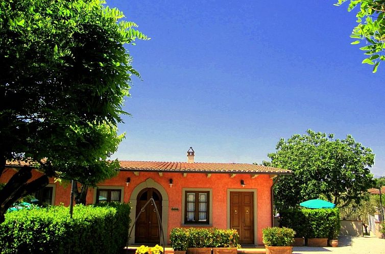 Appartement Anwesen mit Schwimmbad