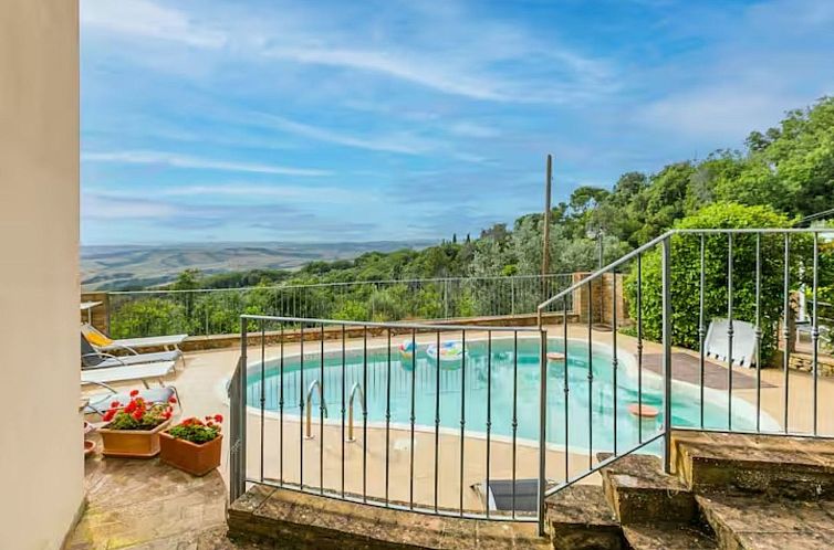 Appartement Vier-Zimmer-Wohnung 3 Bäder mit Schwimmbad zur 