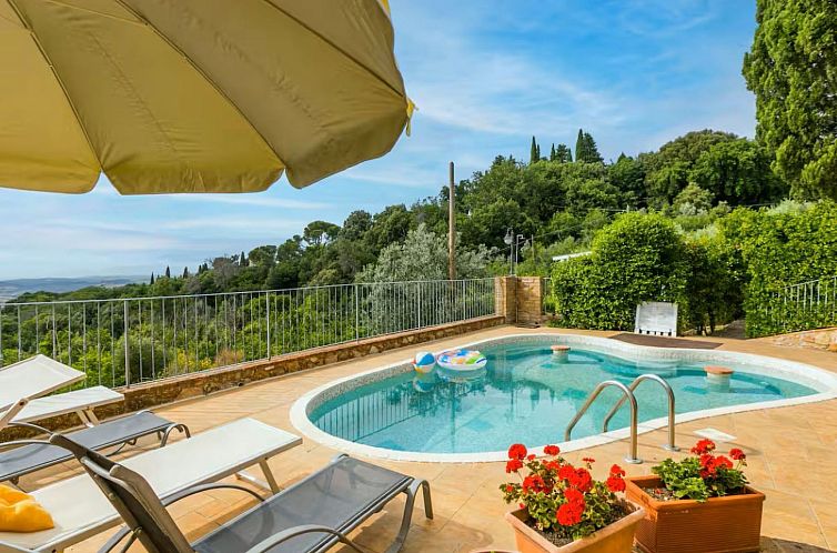 Appartement Vier-Zimmer-Wohnung 3 Bäder mit Schwimmbad zur 