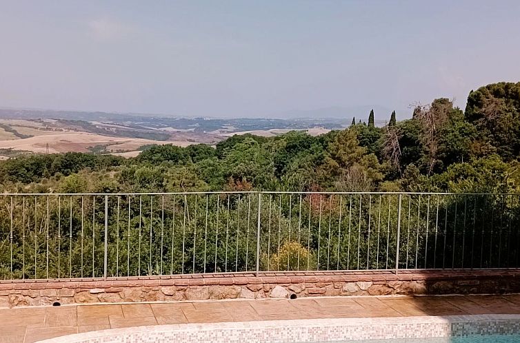 Appartement Vier-Zimmer-Wohnung 3 Bäder mit Schwimmbad zur 