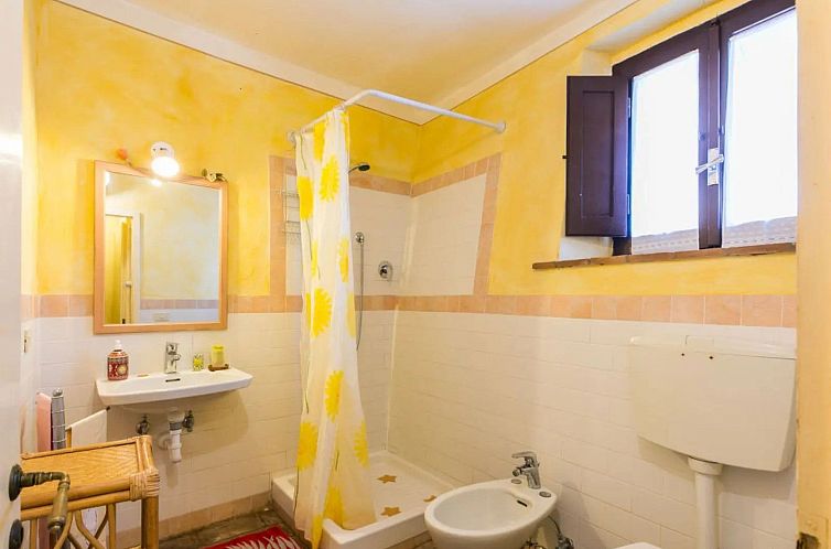 Appartement Zweizimmerwohnung mit Schwimmbad und Garten zur 