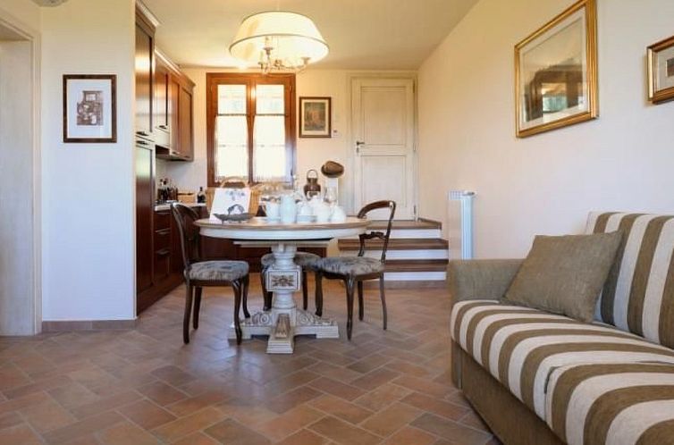 Appartement Wohnung La Spiga mit Garten und Terrasse