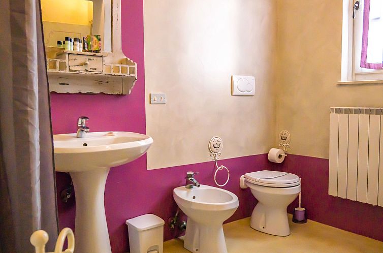 Appartement Zwei-Zimmer-Wohnung Borgo Collelungo