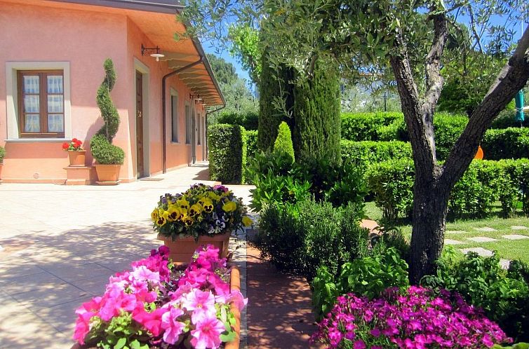 Appartement Charmante Wohnung mit privatem Garten