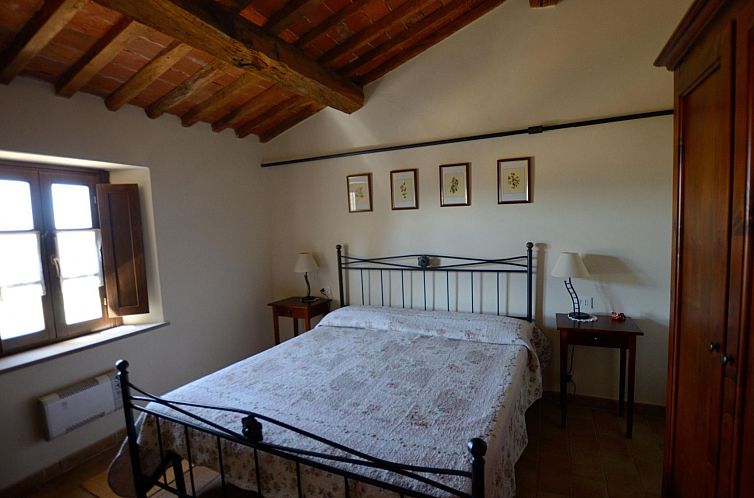 Appartement Zwei-Zimmer-Wohnungen im ersten Stock mit kleine