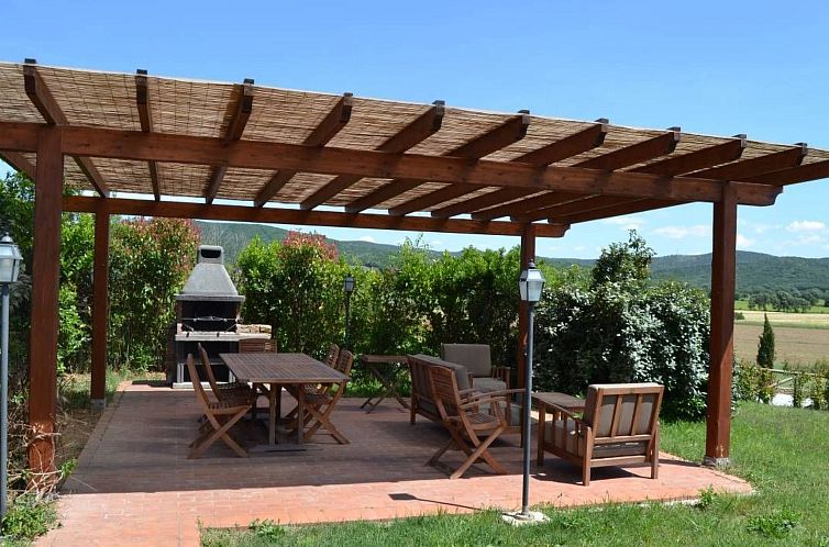 Appartement Superior Drei-Zimmer-Wohnung mit Garten und Pavi