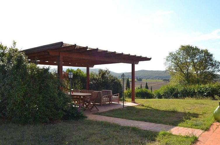 Appartement Superior Drei-Zimmer-Wohnung mit Garten und Pavi