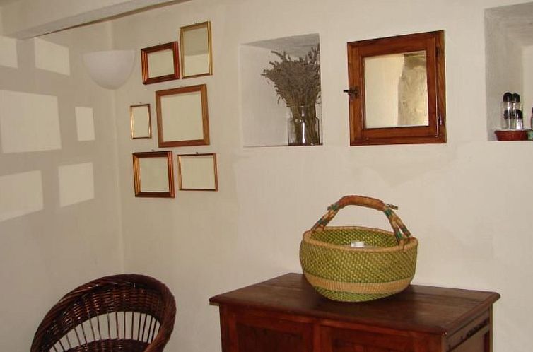 Appartement Anwesen mit Terrasse