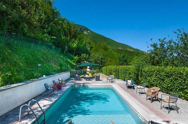 Unterkunft 0960807 - Ferienhaus Umbrien / Marken - Vakantiehuis Acquanera - Marcheholiday, mit privatem Pool