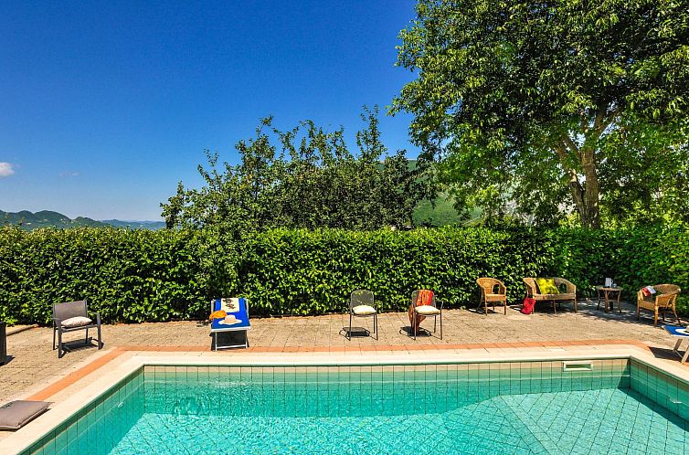 Vakantiehuis Acquanera - Marcheholiday, mit privatem Pool