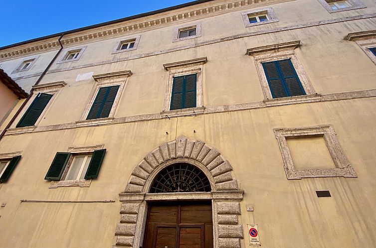 Vrijstaande woning in Todi