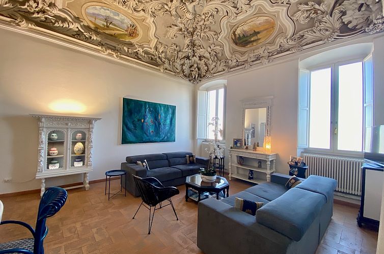 Vrijstaande woning in Todi