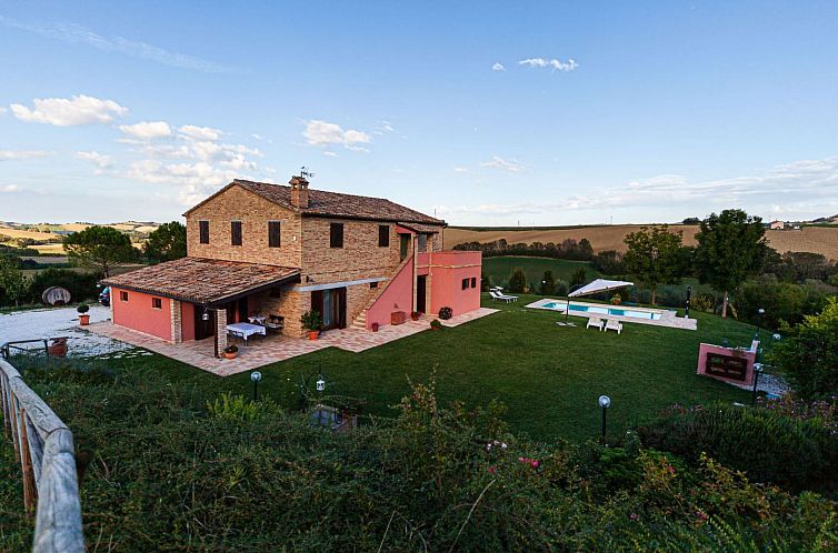 Vakantiehuis Villa mit privatem Pool in der Nähe der adriat