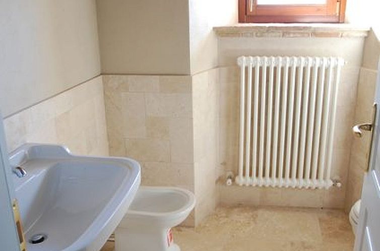 Vrijstaande woning in Todi