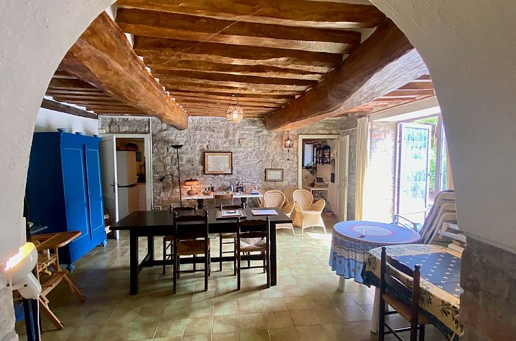 Vrijstaande woning in Todi