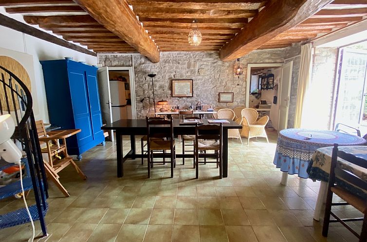 Vrijstaande woning in Todi