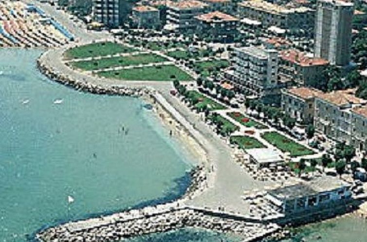 Appartement Loft in Panoramavilla, Park, Schwimmbad, Meer, W