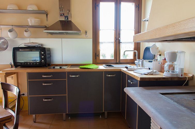 Appartement Wohnung im ersten Stock