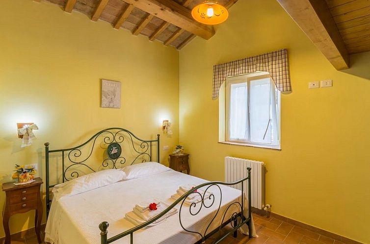 Vrijstaande woning in Barchi