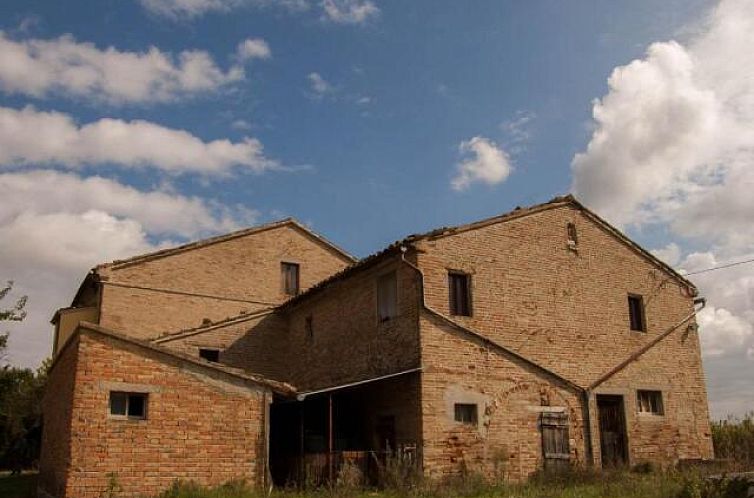 Vrijstaande woning in Macerata