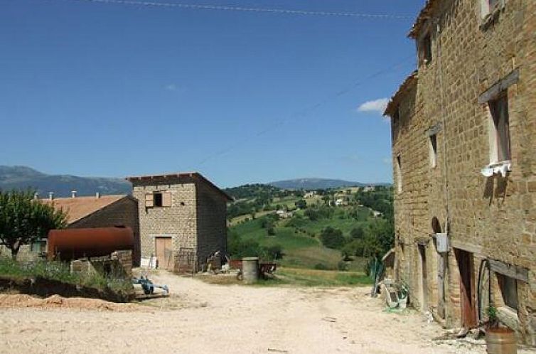 Vrijstaande woning in Gualdo Tadino, Nocera Umbra