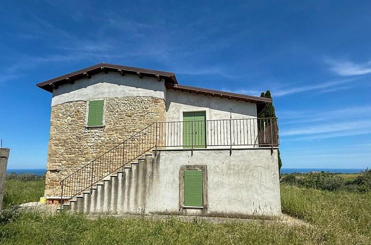 Vrijstaande woning in Ripatransone