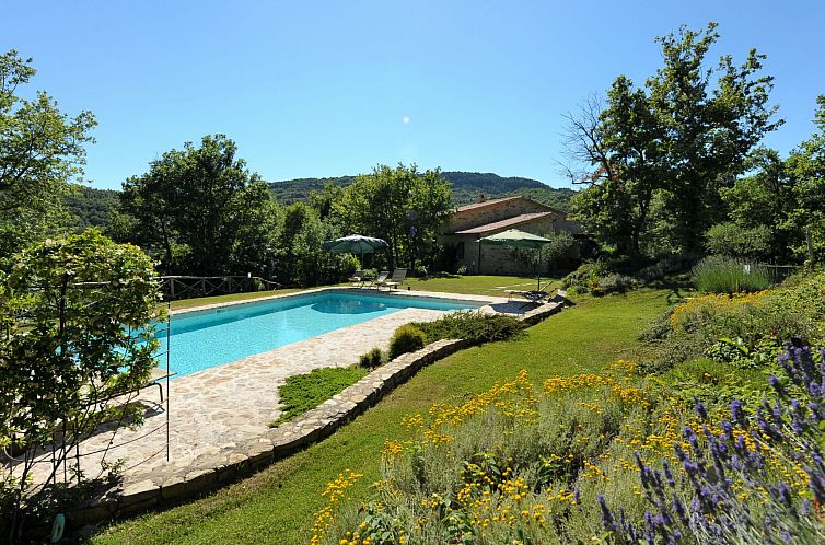 Vakantiehuis Privates Poolhaus im grünen Herzen von Umbrien