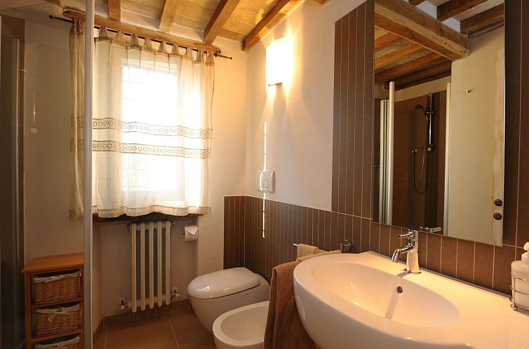 Vakantiehuis Privates Poolhaus im grünen Herzen von Umbrien