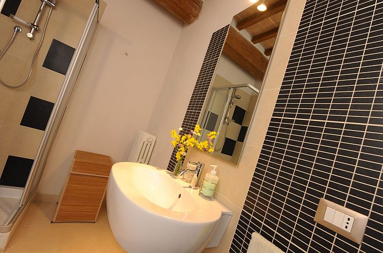 Vakantiehuis Privates Poolhaus im grünen Herzen von Umbrien