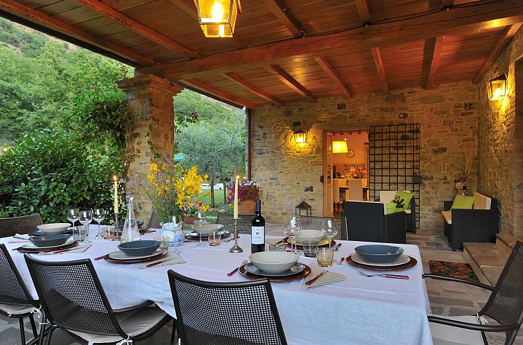 Vakantiehuis Privates Poolhaus im grünen Herzen von Umbrien