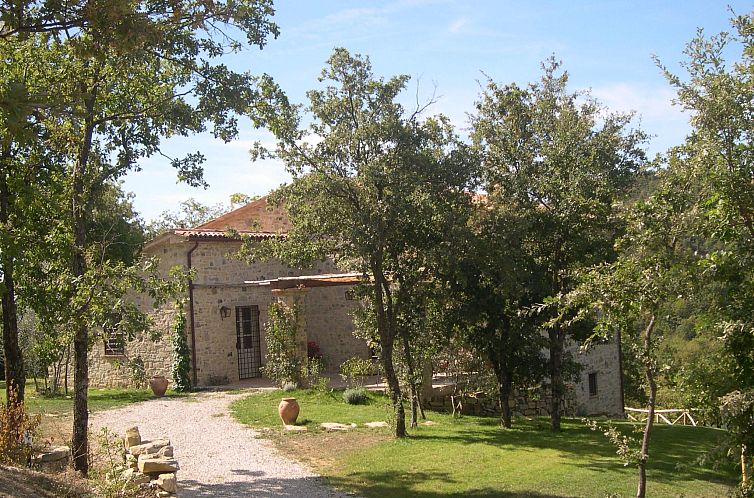 Vakantiehuis Privates Poolhaus im grünen Herzen von Umbrien