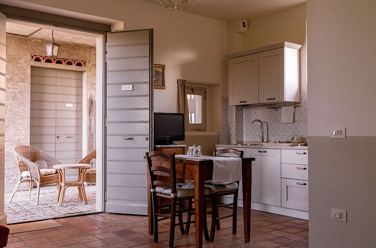 Appartement Studio-Apartment mit Garten, Grill, Pool und Aus