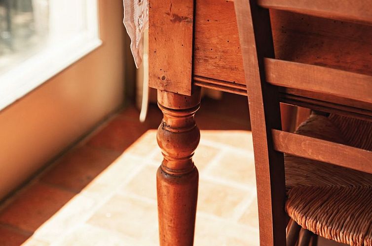 Appartement In einem Bauernhaus in den Hügeln, mit Garten u