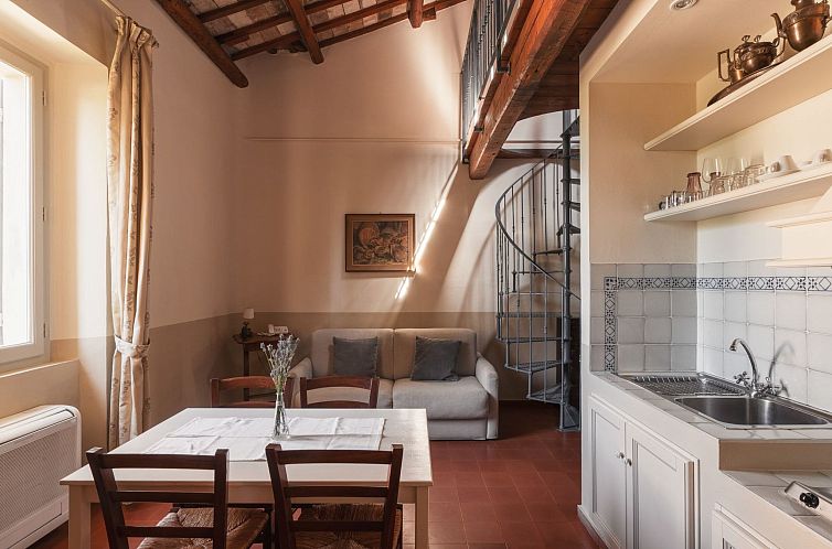 Appartement Mit Mezzanin und Schwimmbad, in einem Bauernhaus