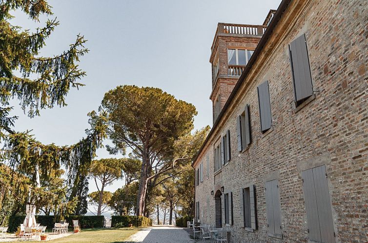 Appartement Mit Mezzanin und Schwimmbad, in einem Bauernhaus