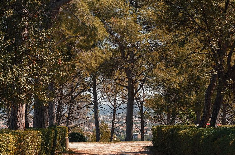 Appartement Mit Mezzanin und Schwimmbad, in einem Bauernhaus