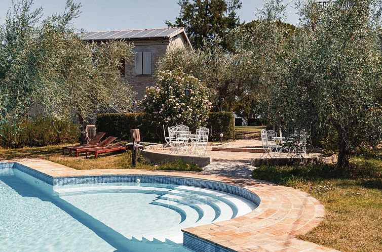 Appartement Drei-Zimmer-Panorama-Wohnung mit Terrasse und So