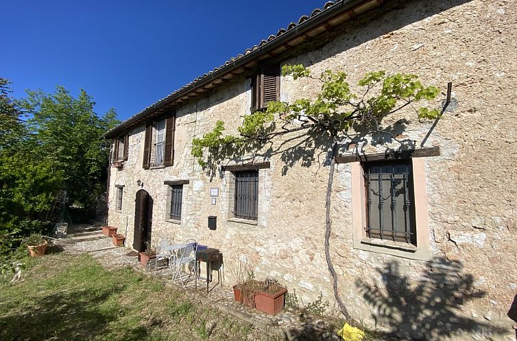Geschakelde woning in Spoleto