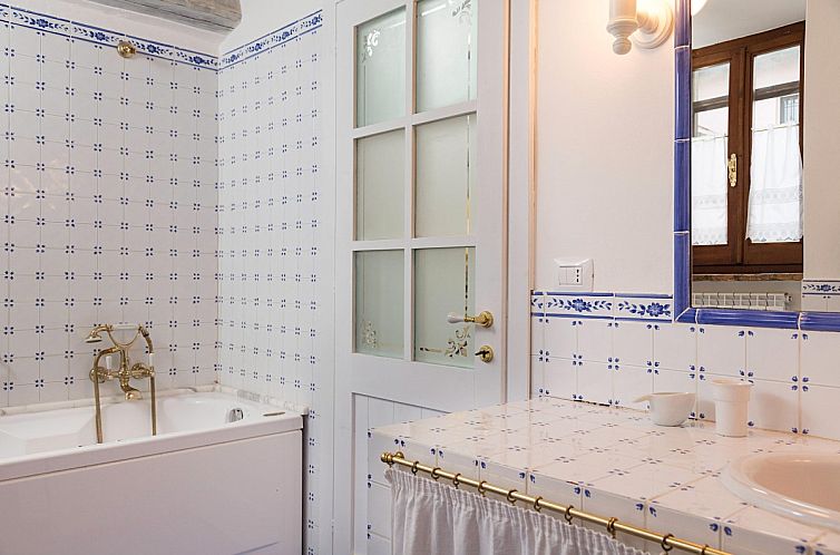 Geschakelde woning in Spoleto